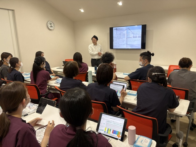 院内研修会およびミーテイング